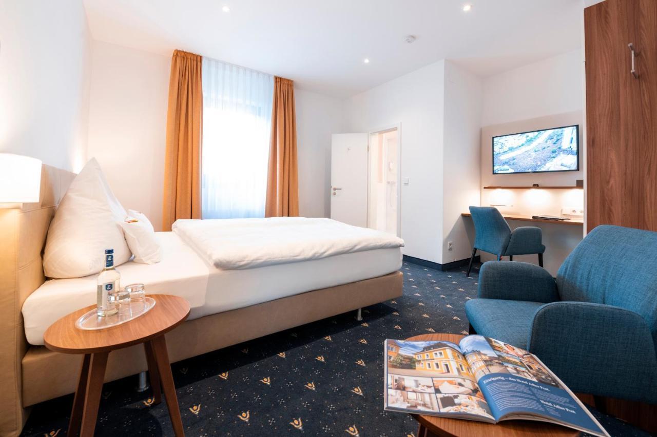 Hotel Adler Post Шветцинген Экстерьер фото
